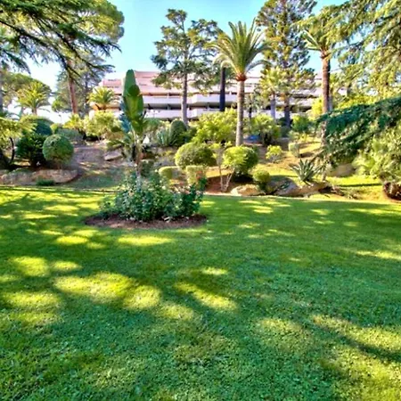 Апартаменты Premium Au Calme Avec Terrasse Vue Et Parking Ницца